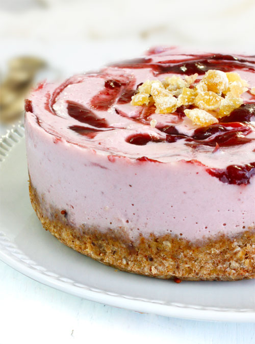 Raw Strawberry Cheesecake | Vegan