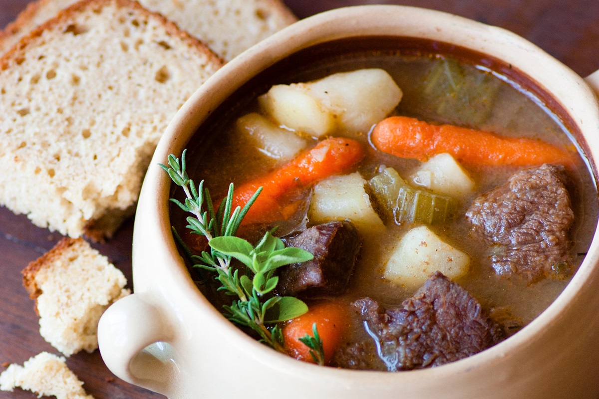 Gluten-Free Dairy-Free Slow Cooker Beef Stew Recipe - free of corn and top allergens and made with homemade seasoning (can be made in bulk!)